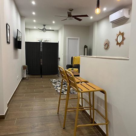 Acogedor Apartamento En La Buhaira Sevilla Exterior foto